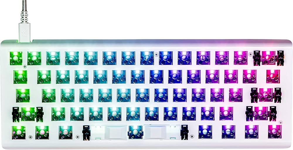 Amazon | KINESIS Gaming TKO メカニカルキーボードベアボーンキット