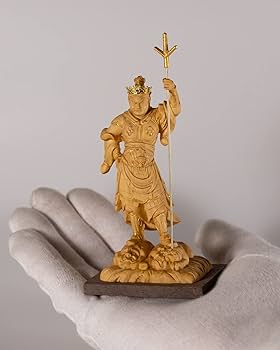 Amazon.co.jp: 極小仏 泥足毘沙門天 13cm（木製：ツゲ 金泥仕上）＿