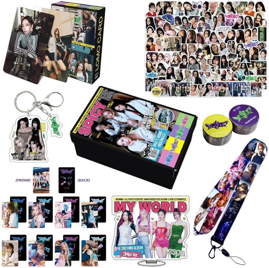 Amazon.co.jp: Aespa 新アルバム「MY WORLD」福袋 ファン用品 アクリル