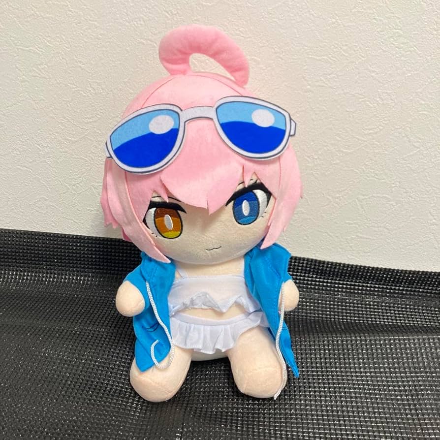 Amazon.co.jp: ブルアカ 小鳥遊ホシノ 水着 ぬいぐるみ : おもちゃ