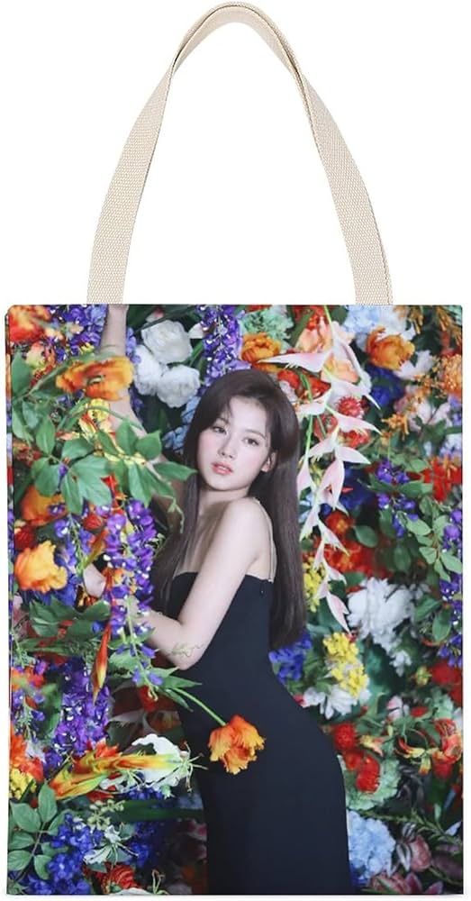 Amazon.co.jp: TWICE サナ トートバッグ ハンドバッグ キャンバス