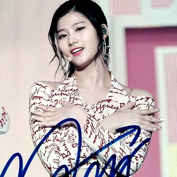 Amazon.co.jp: サナ直筆サイン入り2Lサイズ写真…SANA…TWICE…⑨ : おもちゃ