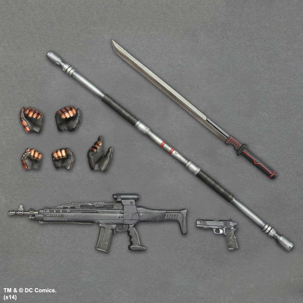 Amazon.co.jp: BATMAN:ARKHAM ORIGINS PLAY ARTS改 デスストローク(PVC