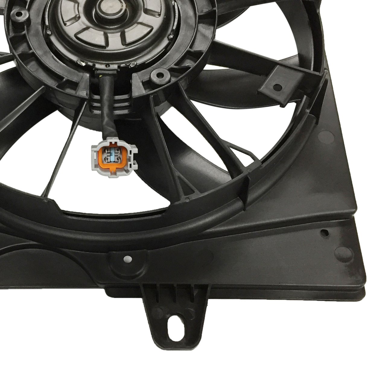 Amazon.com: PartsFlow Radiator Cooling Fan Assembly for 2007 2008