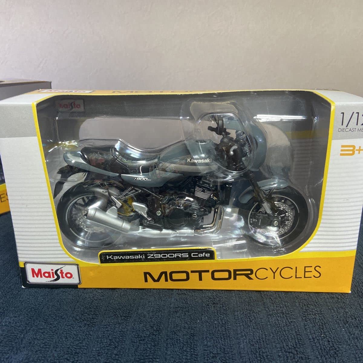 Amazon | 1/12 完成品バイクシリーズ Z900RS 3台セット cafe アオシマ