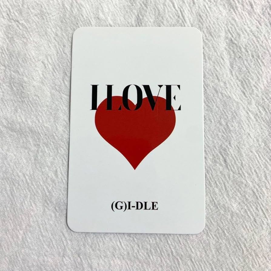 Amazon.co.jp: (G)I-DLE ソヨン「I LOVE 」Shoppe 特典トレカ : おもちゃ