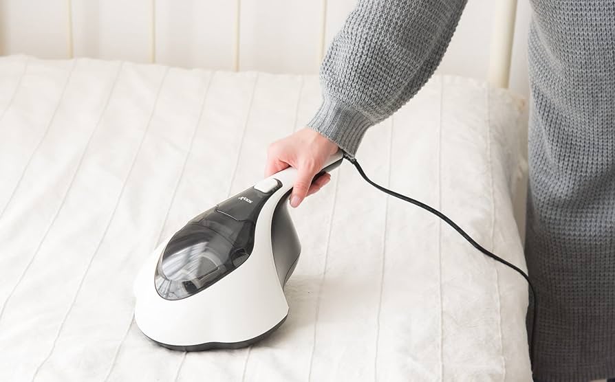 Amazon | 布団クリーナー 布団掃除機 強力吸引 驚くほどとれる