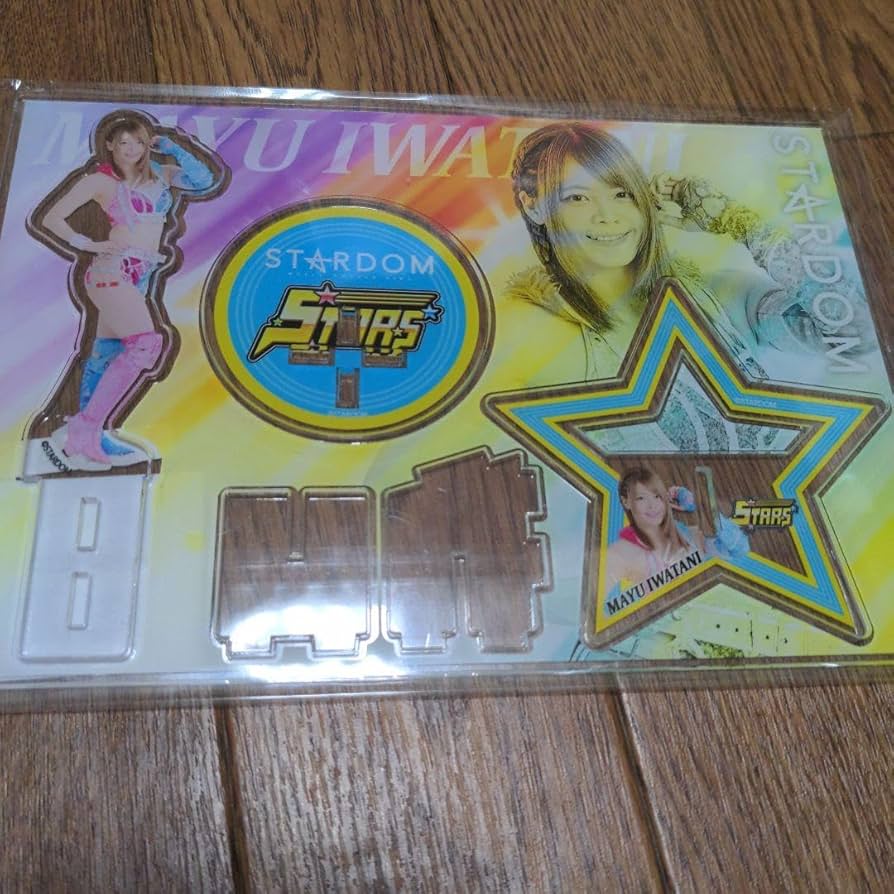 Amazon.co.jp: STARDOM フローティングアクリルスタンド 岩谷麻優