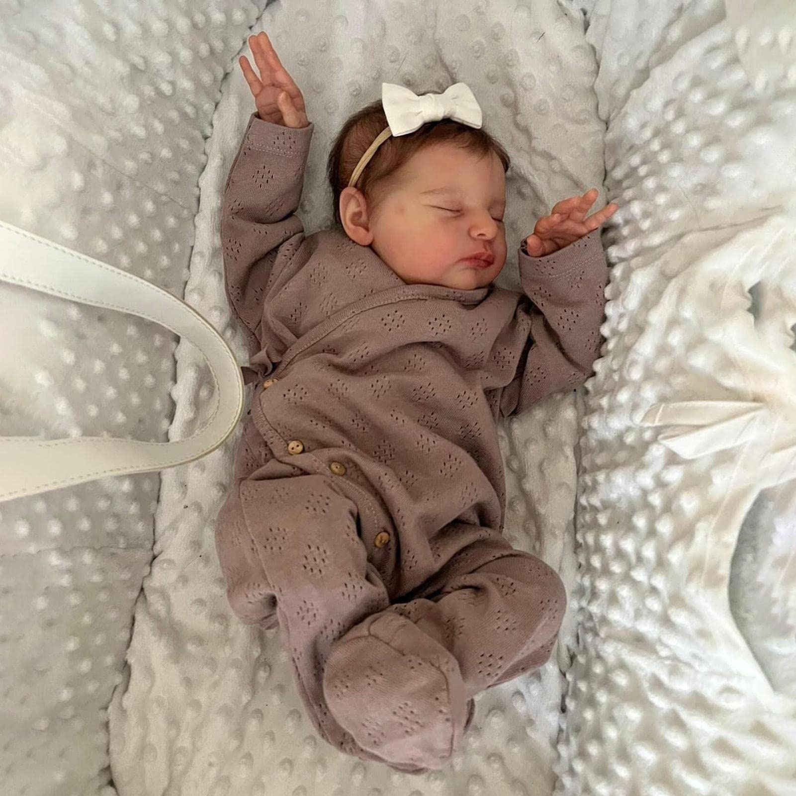 Amazon.co.jp: リボーンドール - 19 インチ寝ている現実的なリボーン