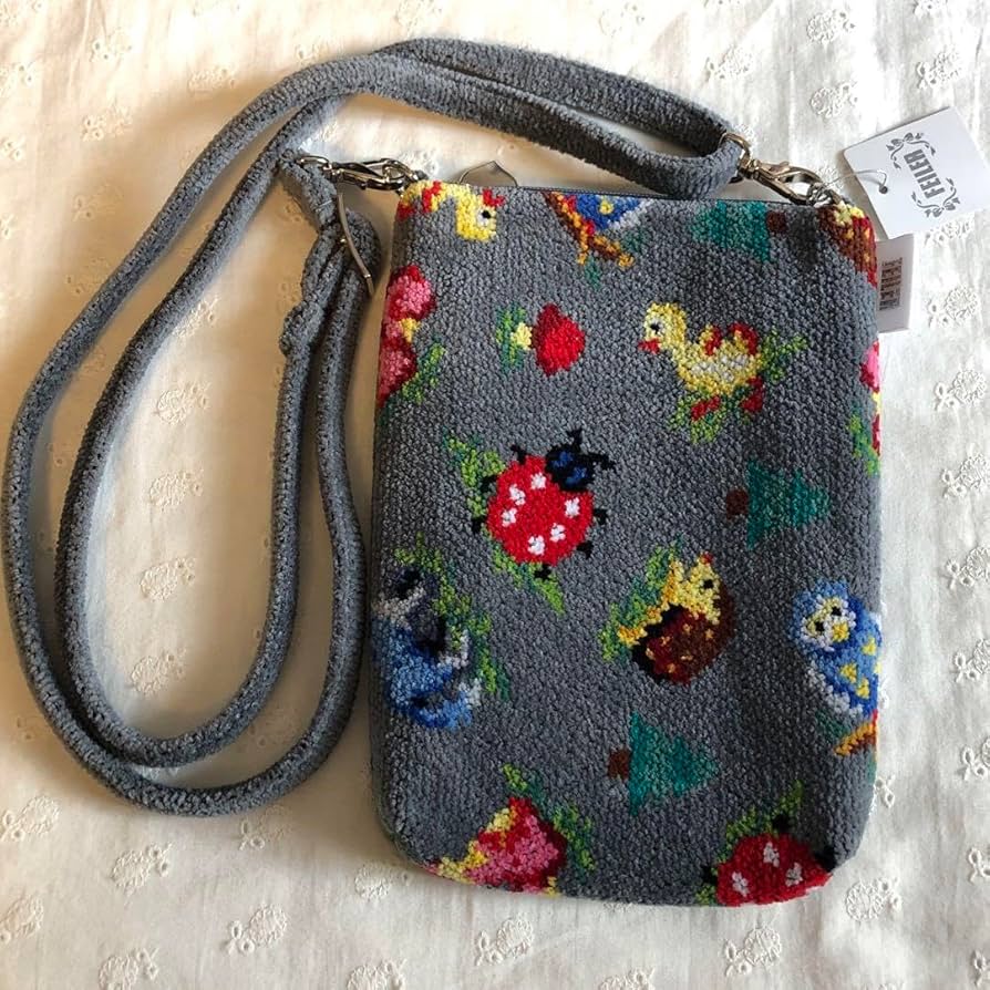 Amazon.co.jp: フェイラー スマホショルダー ハイジフレンズフォレスト