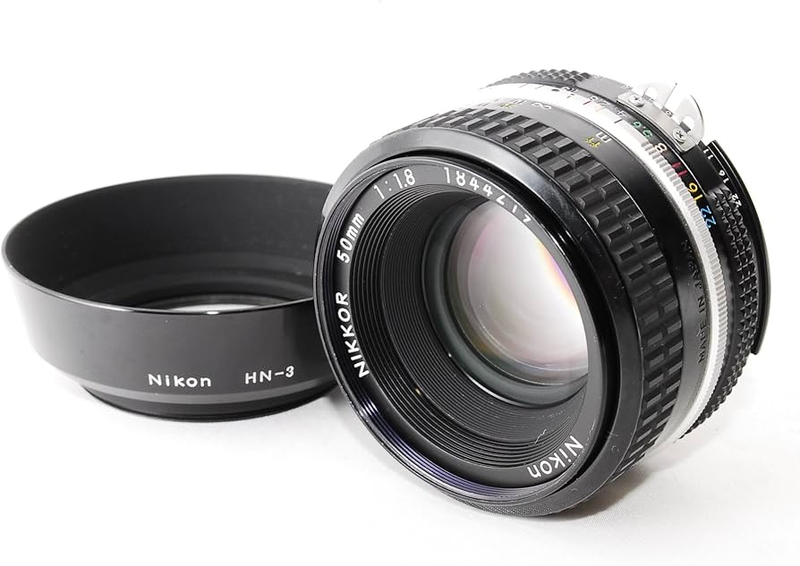 Amazon | Nikon ニコン Ai NIKKOR 50mm F1.8 | Nikon | カメラ用交換レンズ