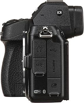 Amazon | Nikon Z5 ミラーレスカメラ NIKKOR Z 28-75mm f/2.8レンズ