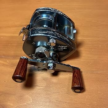 Amazon.co.jp: シマノ バンタム 100EX 検索 オールド リール Abu