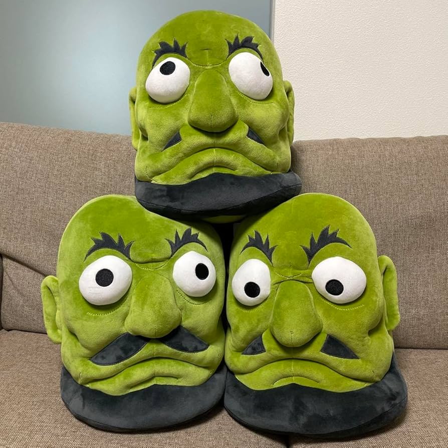 Amazon.co.jp: ジ ブ リパーク 限定 千と 千尋 カシラ ぬいぐるみ M