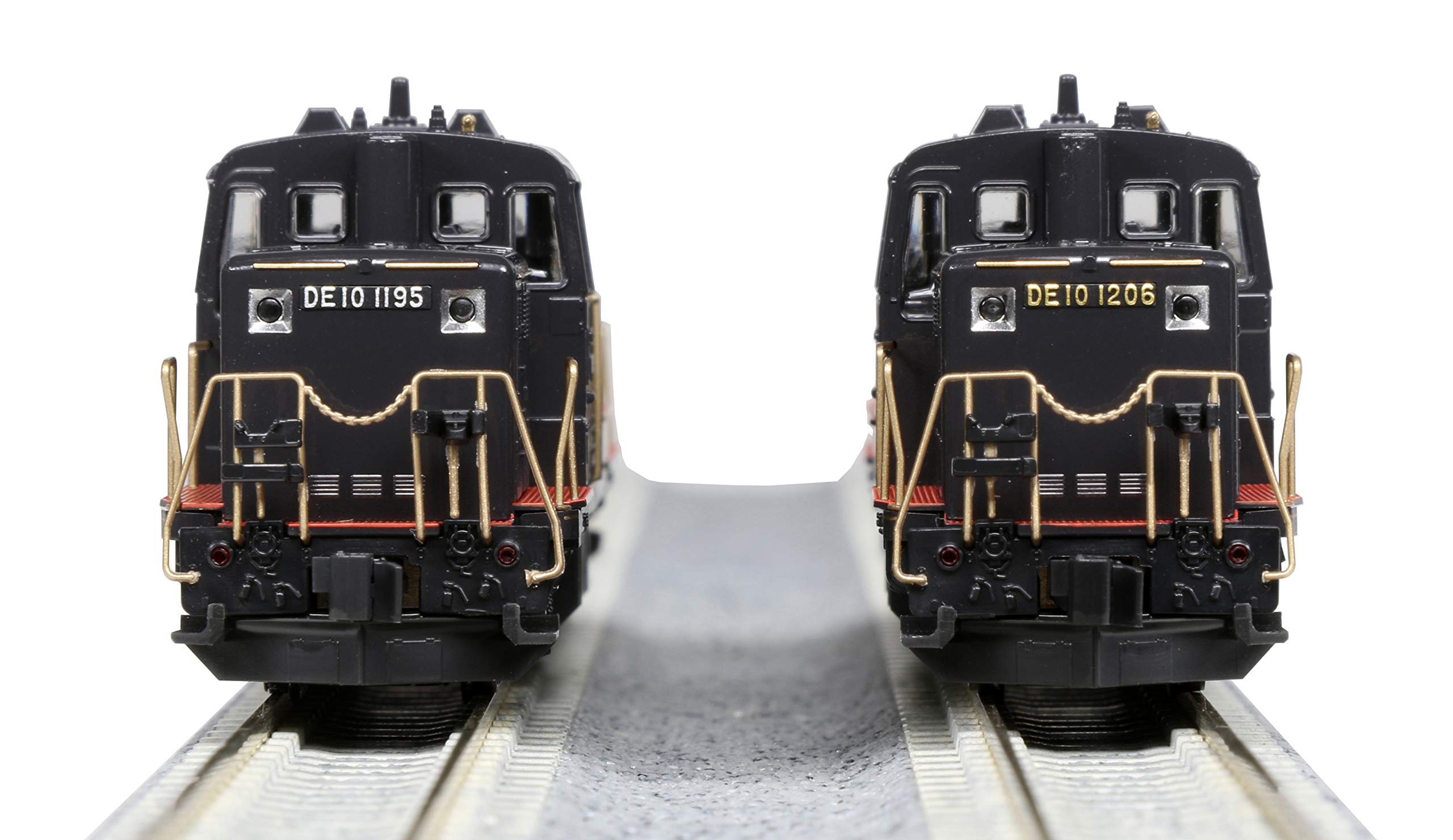 Amazon | KATO Nゲージ DE10 JR九州仕様 2両セット 特別企画品 10-1534