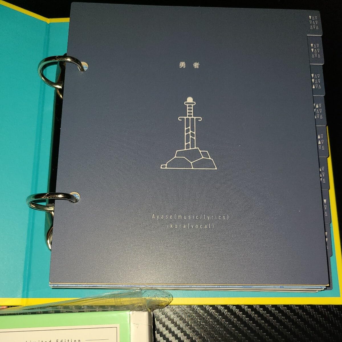 Amazon.co.jp: YOASOBI アルバム 3点セット THE BOOK Ⅰ Ⅱ Ⅲ