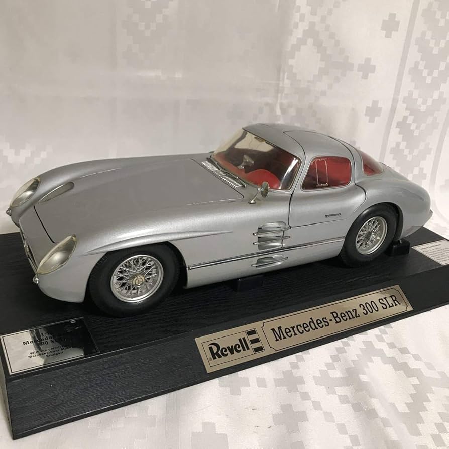 ベンツ プラモデル イチコーの金属玩具 メルセデスベンツ シルバー