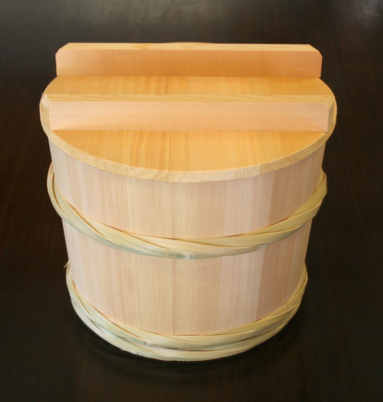 Amazon.co.jp: 【志水木材産業】木曽の桶屋 木曽さわらの漬物桶（小