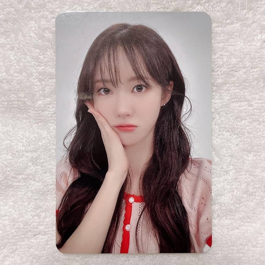 Amazon.co.jp: WJSN 宇宙少女 ルダ LEELUDA loading トレカ ktown4u