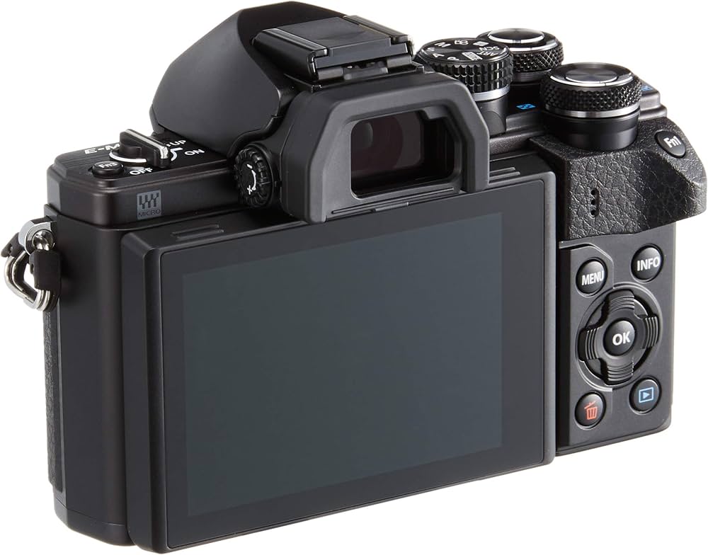 Amazon.co.jp: OLYMPUS ミラーレス一眼 OM-D E-M10 MarkII ボディー