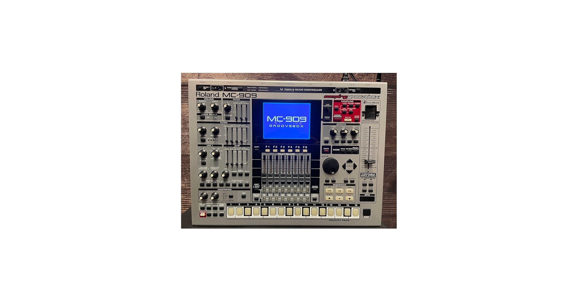 Amazon.co.jp: Roland SAMPLING GROOVEBOX MC-909 : Computers