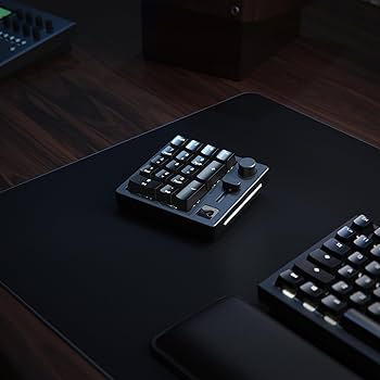 Glorious GMMK Macro Pad - Black Mechanical Numpad - 10 Key USB