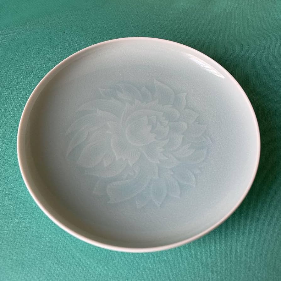 人間国宝塚本快示青白磁牡丹刻高台皿骨董