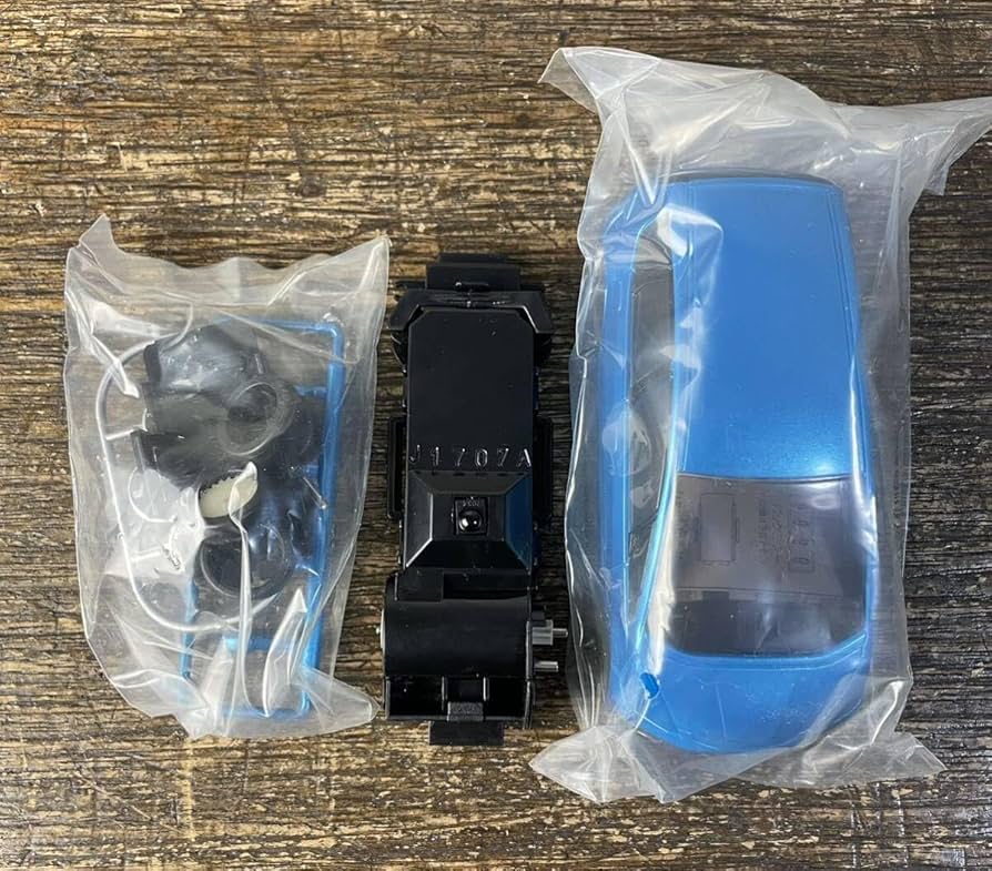 Amazon.co.jp: 未組立て トミー ホンダ フィット カウル 赤外線