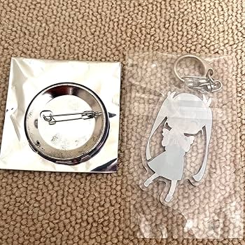 ツユ アクキー 缶バッジ ペンライト ツユ アクキー 缶バッジ ペン