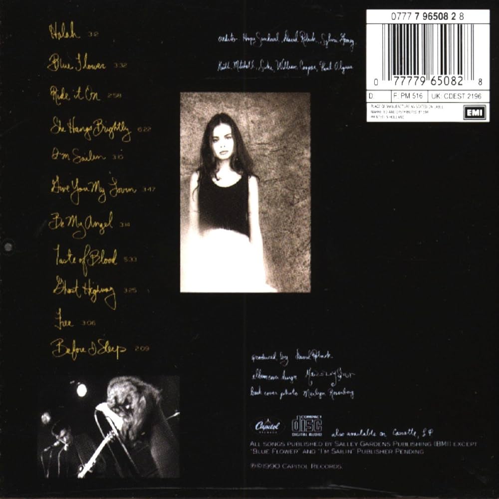 She Hangs Brightly: Mazzy Star: Amazon.it: CD e Vinili}