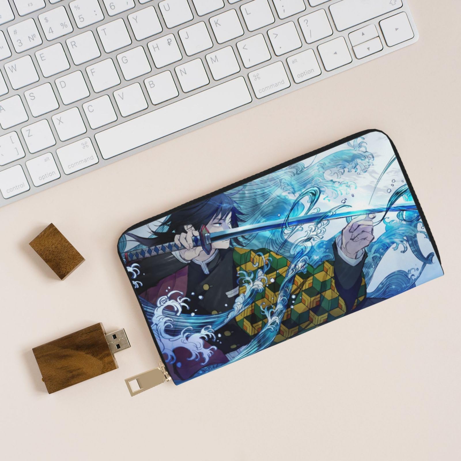 Amazon.co.jp: 財布 鬼滅の刃 水柱 冨岡義勇 長財布 レザー ながざいふ