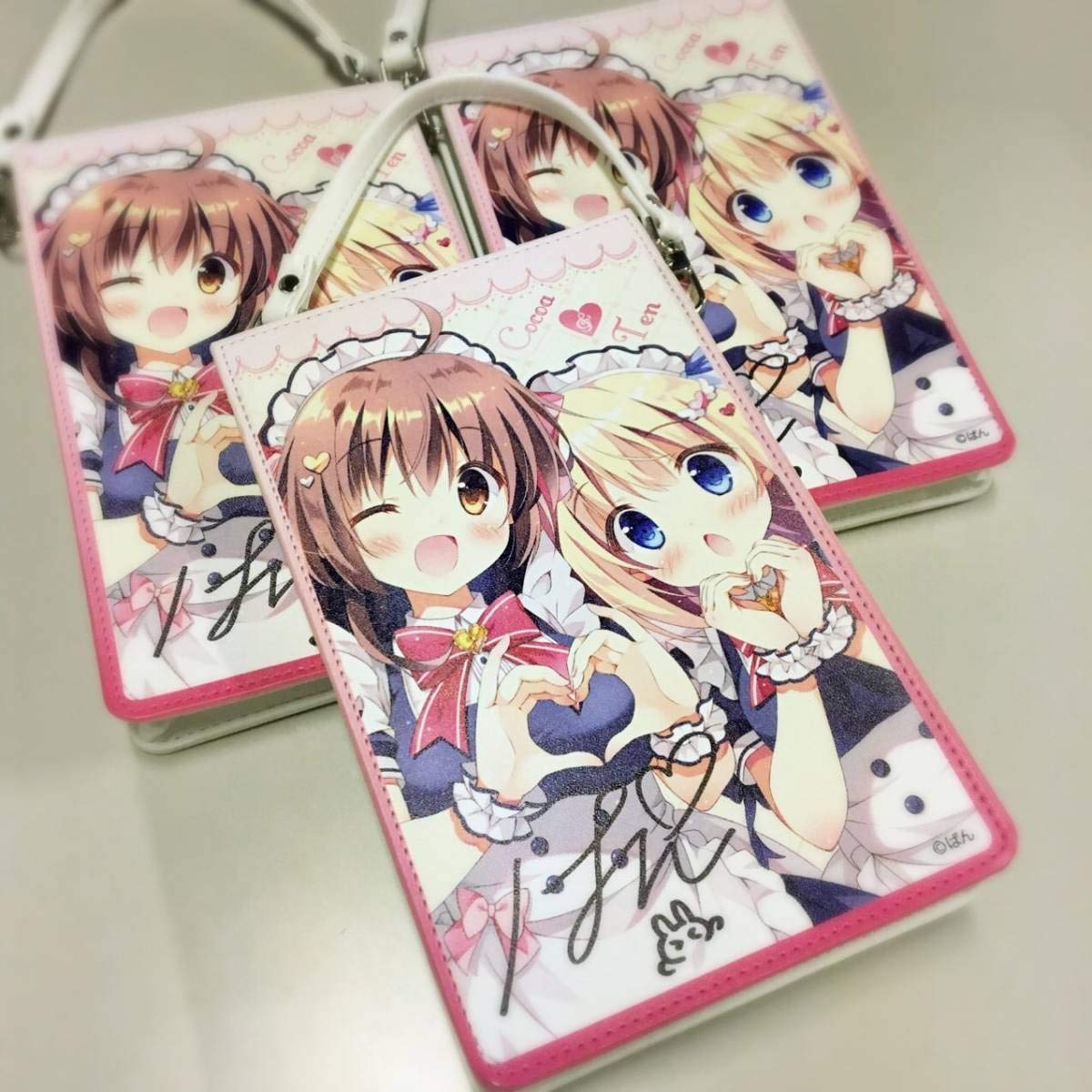 Amazon.co.jp: 直筆サイン入り ぱん モバイルポーチ・もえもえきゅん