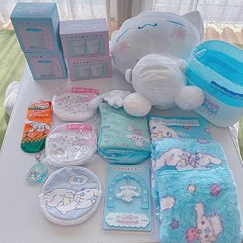 Amazon.co.jp: シナモンロール グッズ まとめ売り 18点セット XDPJ