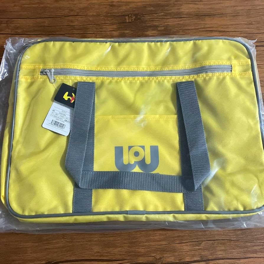 Amazon.co.jp: ワッペ スクバ イエロー ワールドペガサス 黄色 : おもちゃ