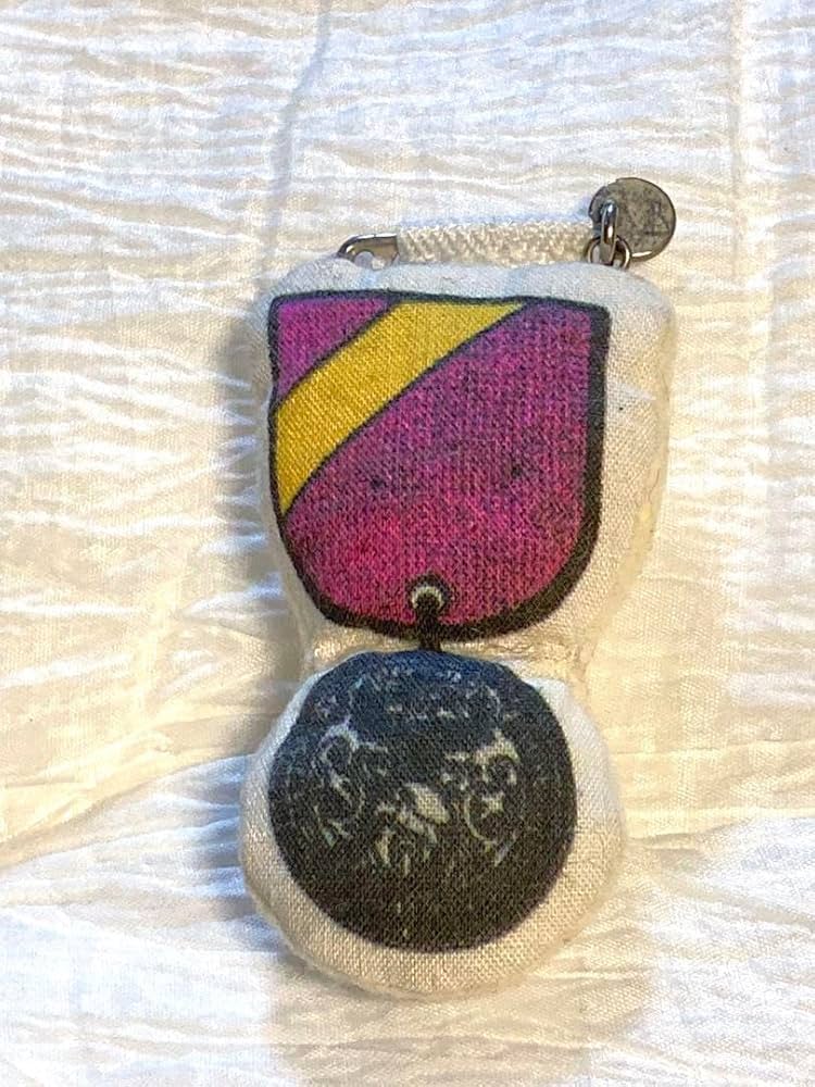 Amazon.co.jp: アンダーカバー but beautiful バッジ ブローチ 勲章