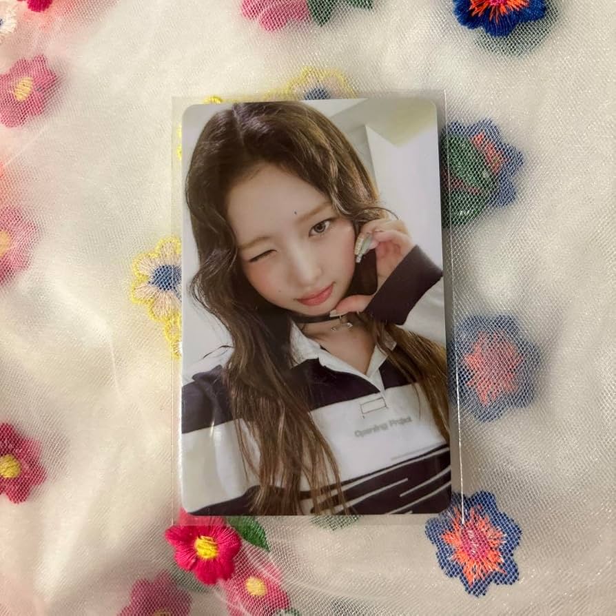 Amazon.co.jp: ive レイ opening project 韓国限定 先着 トレカ IVE