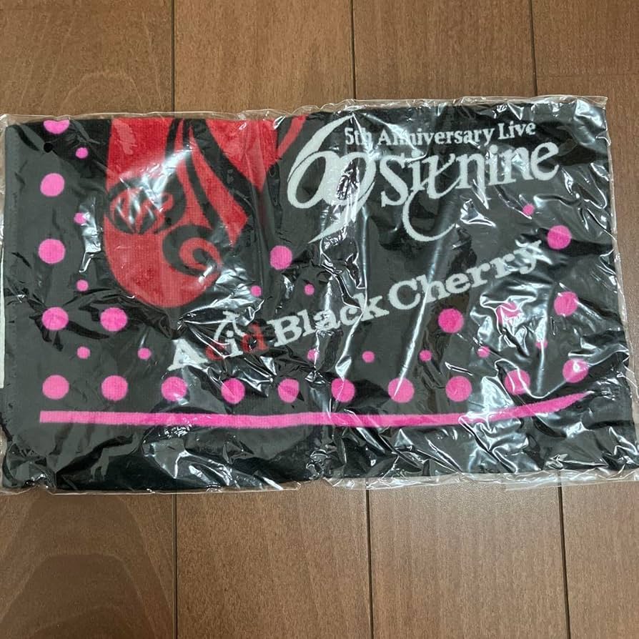 Amazon.co.jp: Acid Black Cherry 69 sixnine タオル : ホーム＆キッチン