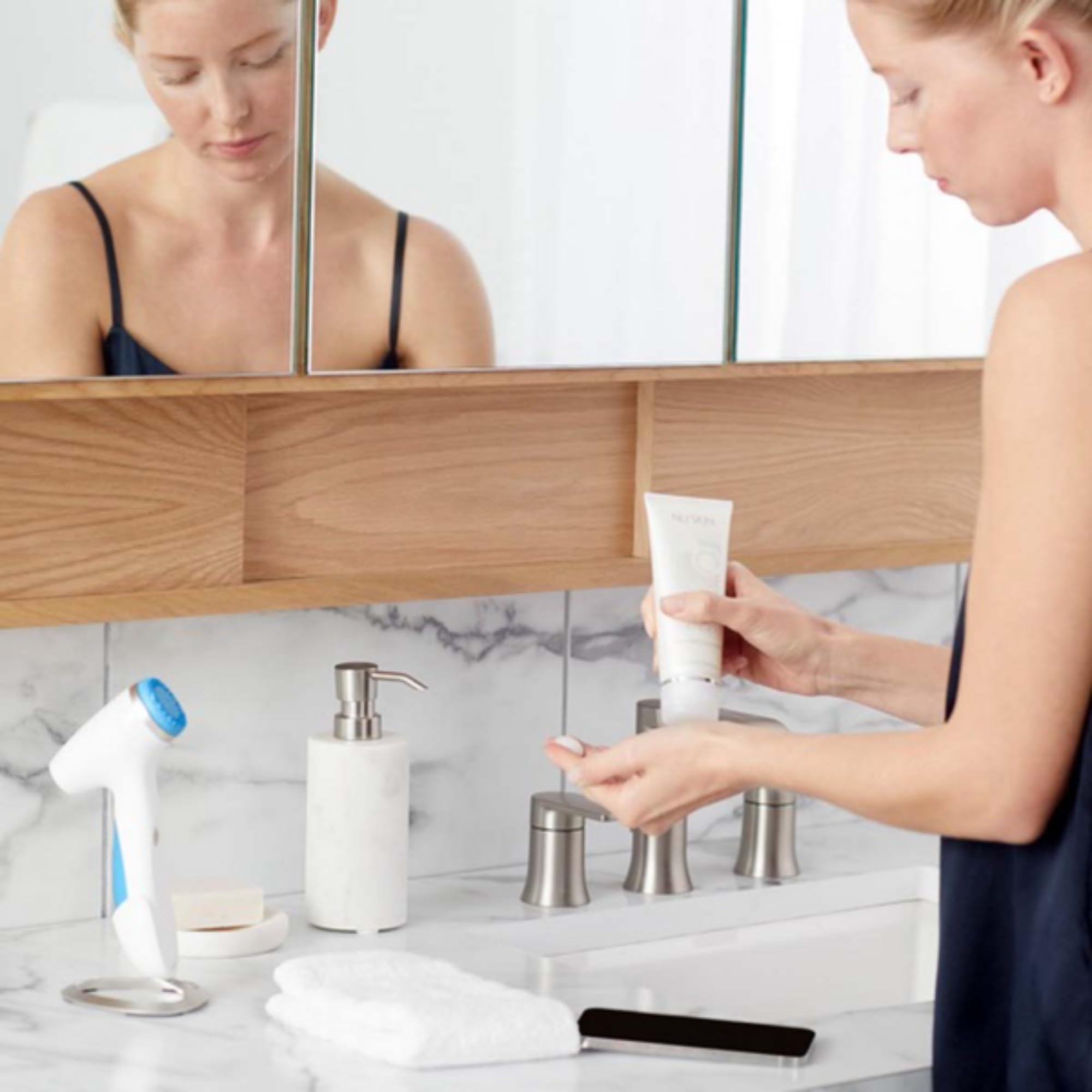 Amazon | ニュースキン｜ageLOC ルミスパ トリートメント クレンザー