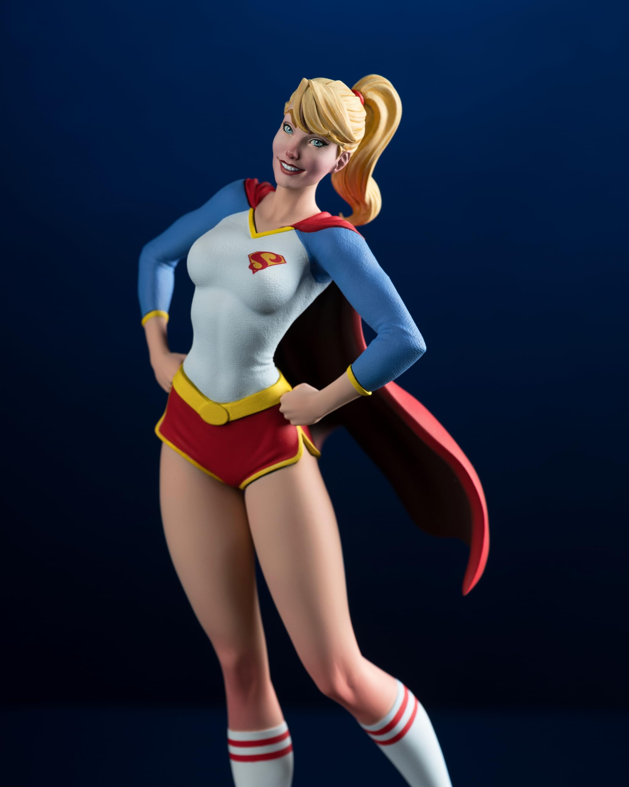 Amazon | McFarlane Toys - DC Direct Supergirl by J. Scott Campbell
