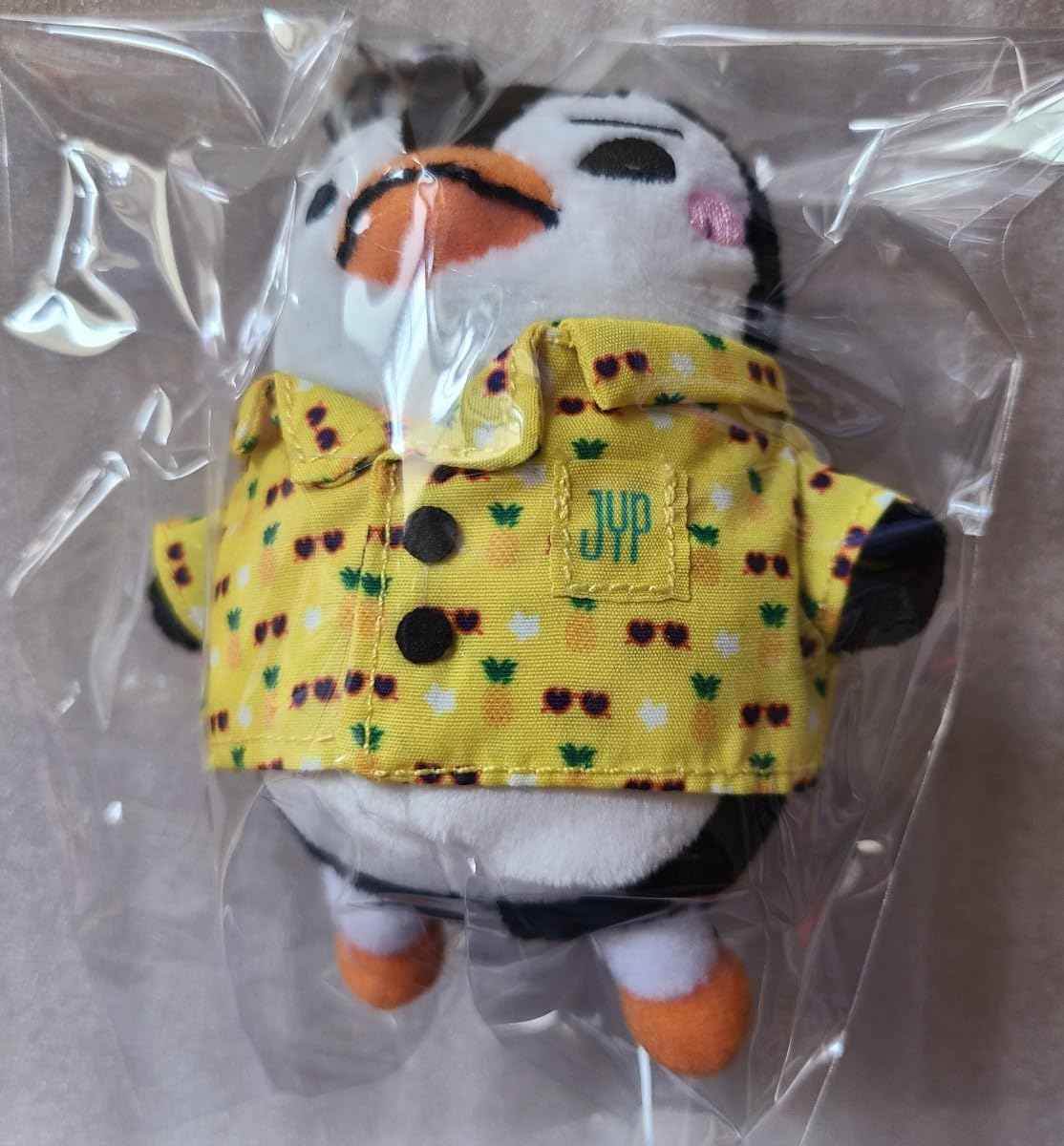 Amazon.co.jp: 2PM イジュノ ジュノ BAG CHARM - Emperor PenPen 『JYP