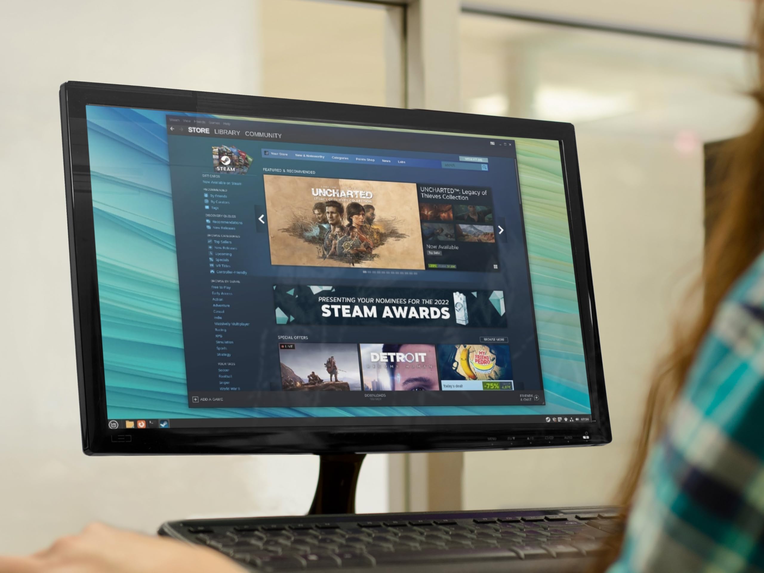 Linux Mint 22.2 Cinnamon デスクトップパソコン Linux Mint 22.2