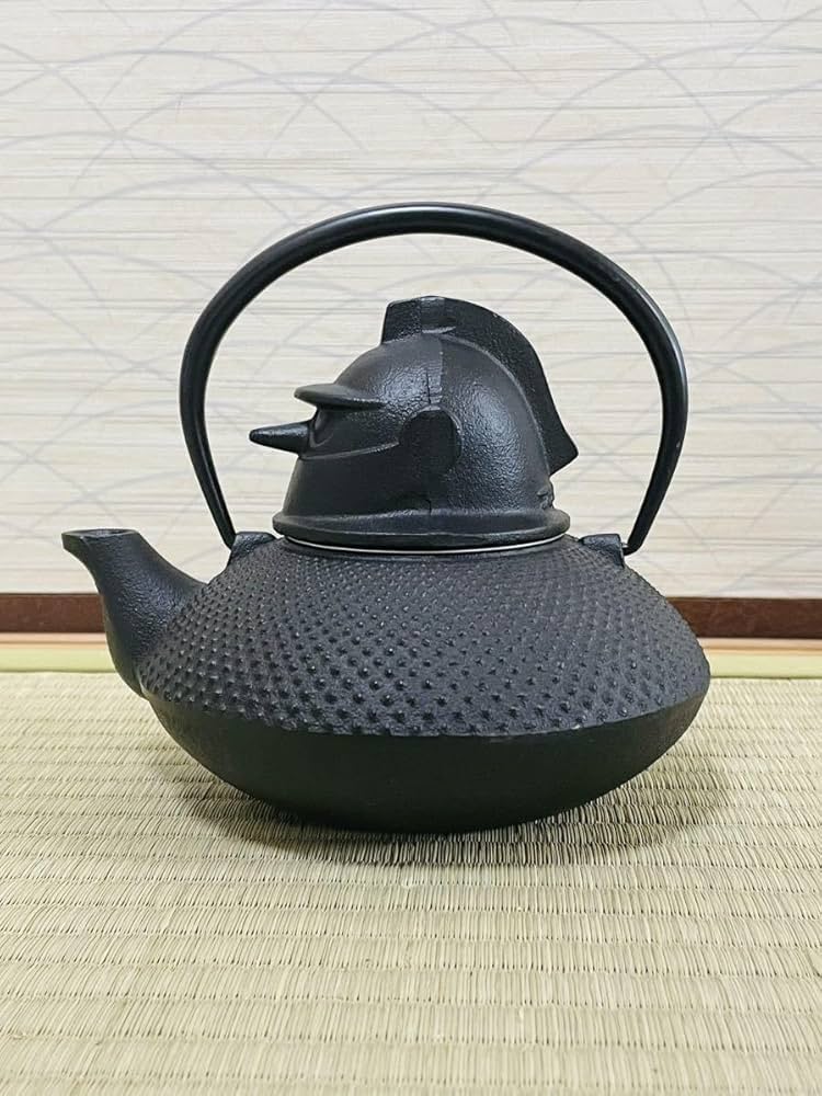 Amazon.co.jp: 鉄人28号 鉄瓶 限定品 池永鉄工製 鉄瓶28号 : ホーム