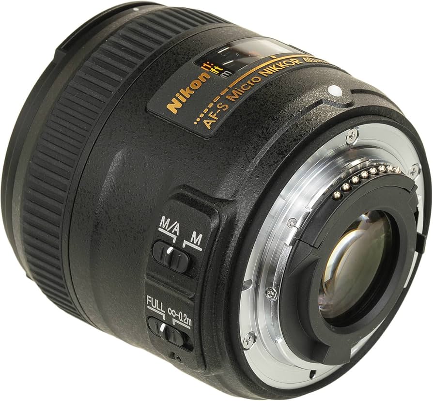 Nikon 40mm f/2.8G AF-S DX Micro NIKKOR Lens - Black : Amazon.ca