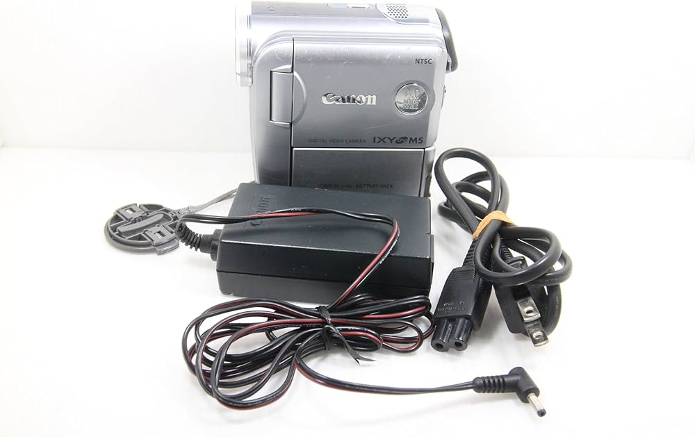 Amazon | Canon IXY DVM5(ソードシルバー) 429万画素 10倍ズーム