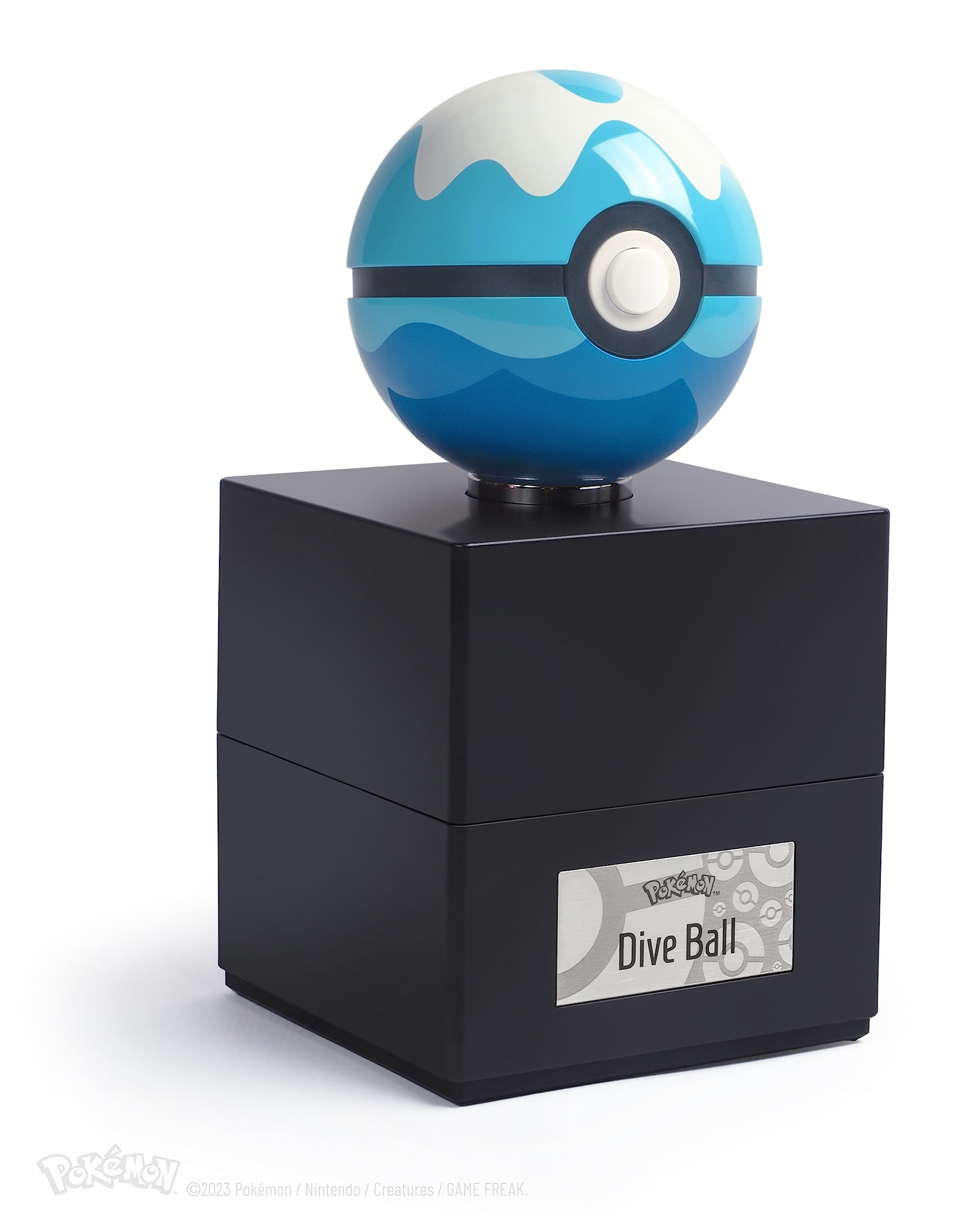 Amazon.com: The Wand Company Original Poké Ball Authentic Replica