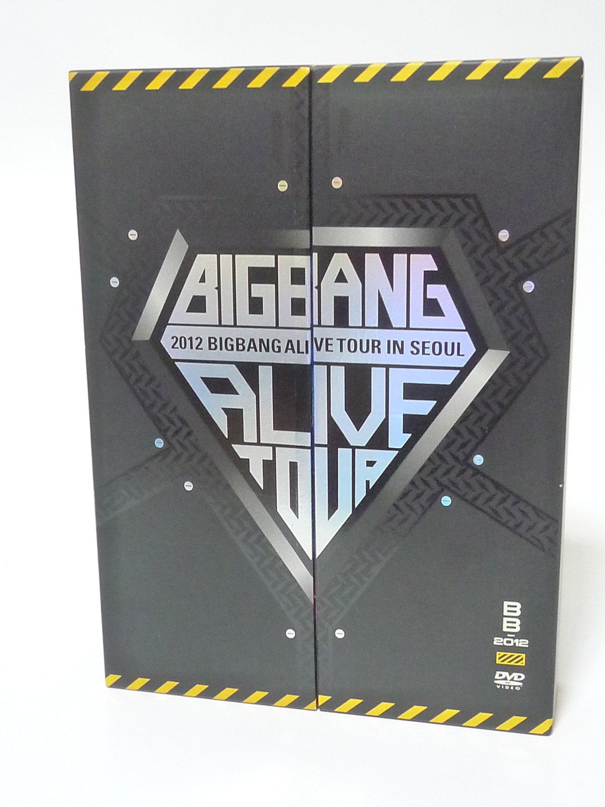 Amazon.co.jp: 2012 BIGBANG ALIVE TOUR IN SEOUL (DVD3枚組) (初回