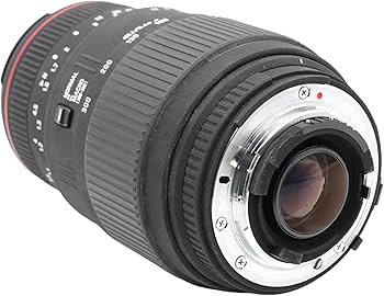 Amazon.com : Sigma 70-300mm f/4-5.6 APO Macro Super Lens for Nikon