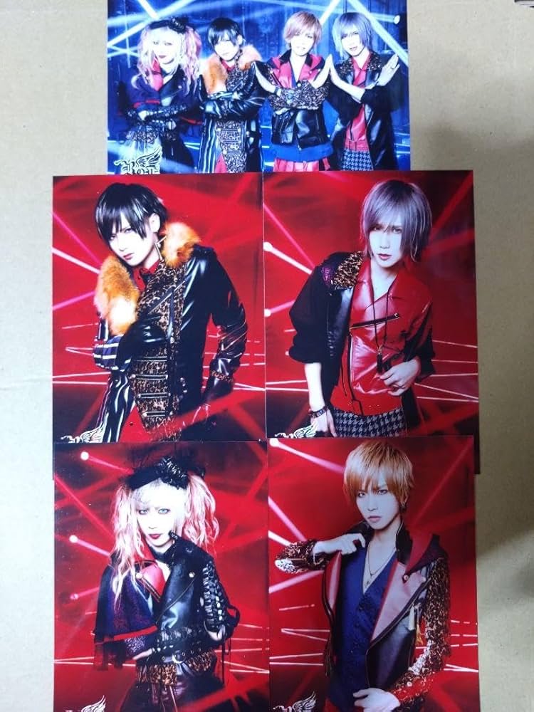 Amazon.co.jp: Royz アー写 昴 杙凪 公大 智也 : おもちゃ