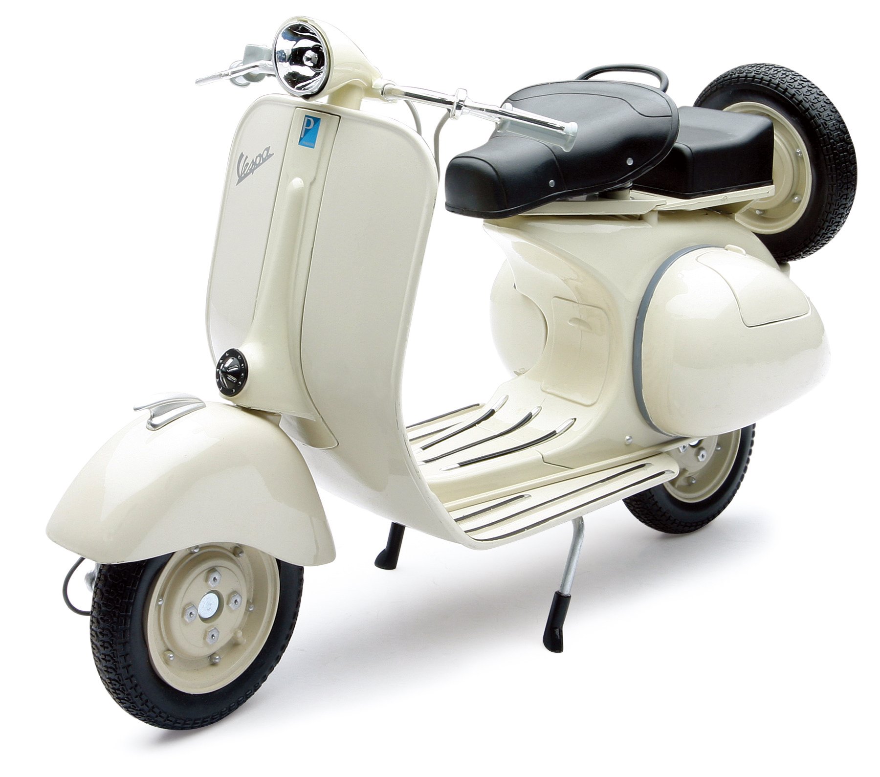 Amazon.com: New Ray Toys - Vespa 150VLIT/ Scale - 1:6 (49273