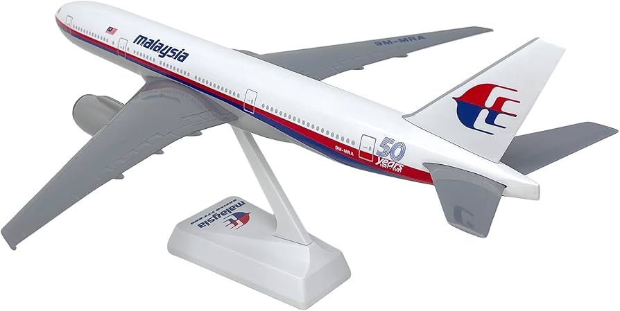 Amazon.com: Flight Miniatures Malaysia 50th Anniversary. Boeing